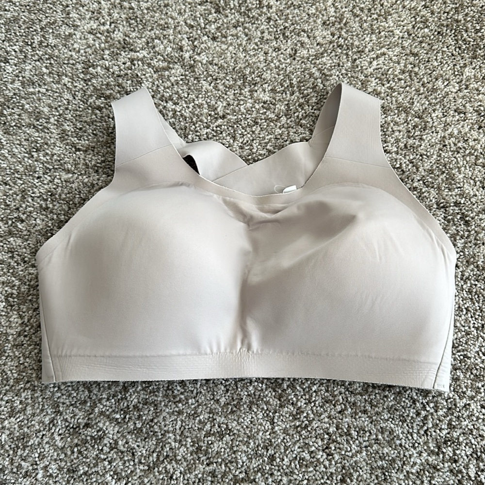 Lululemon Enlite Bra